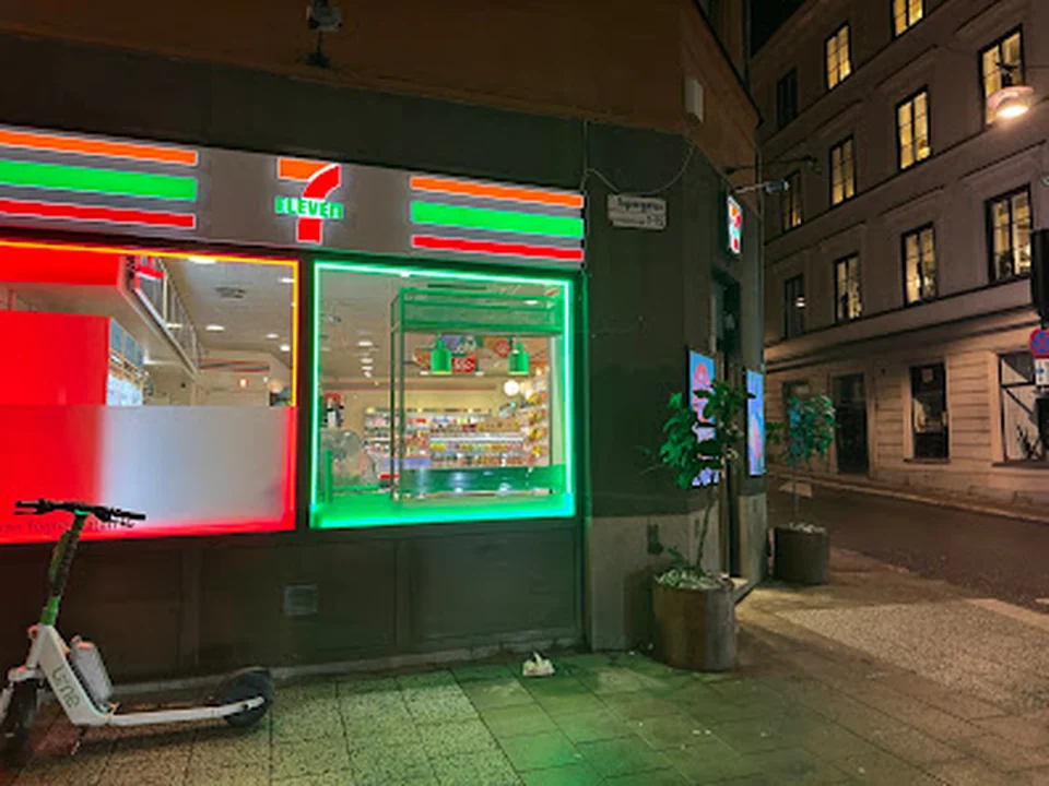 7-Eleven