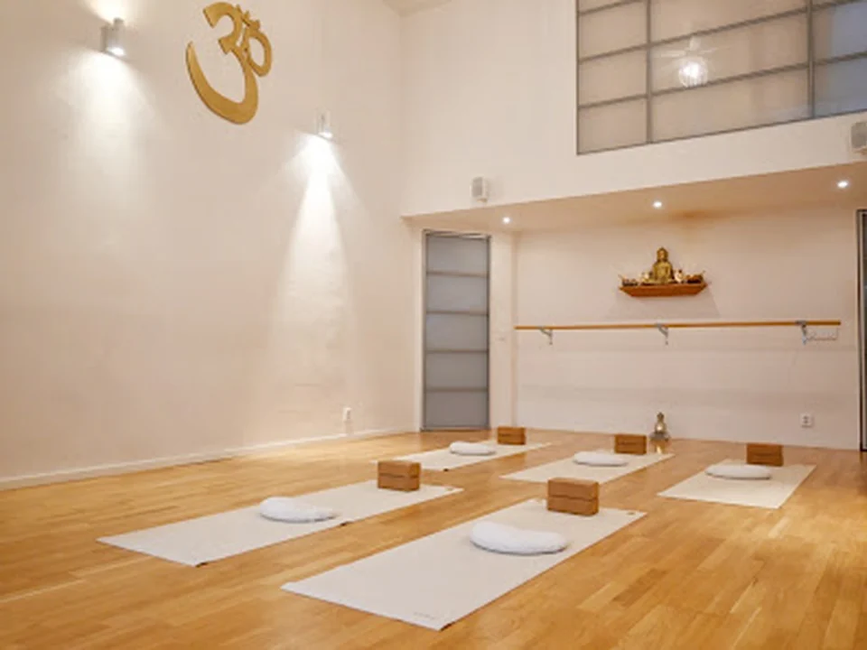 Alvanda Studio