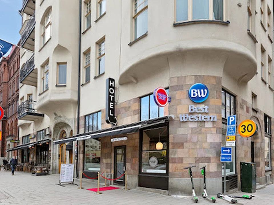 Best Western Hotel at 108