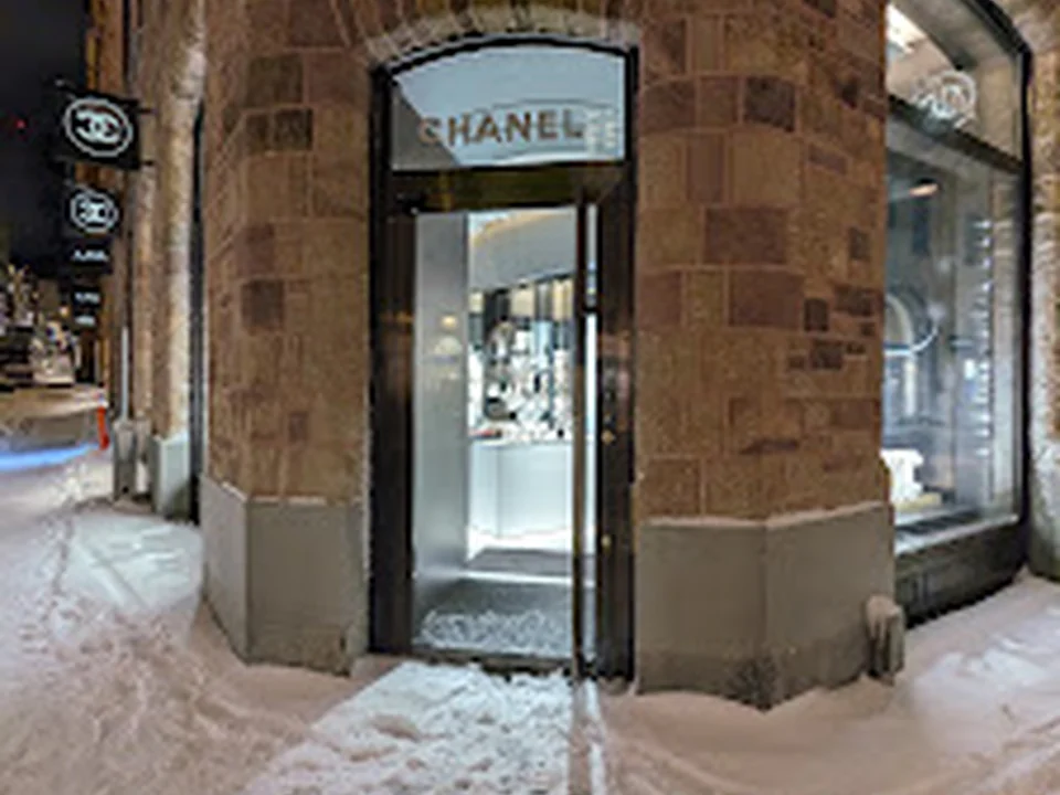 CHANEL FRAGRANCE & BEAUTY BOUTIQUE