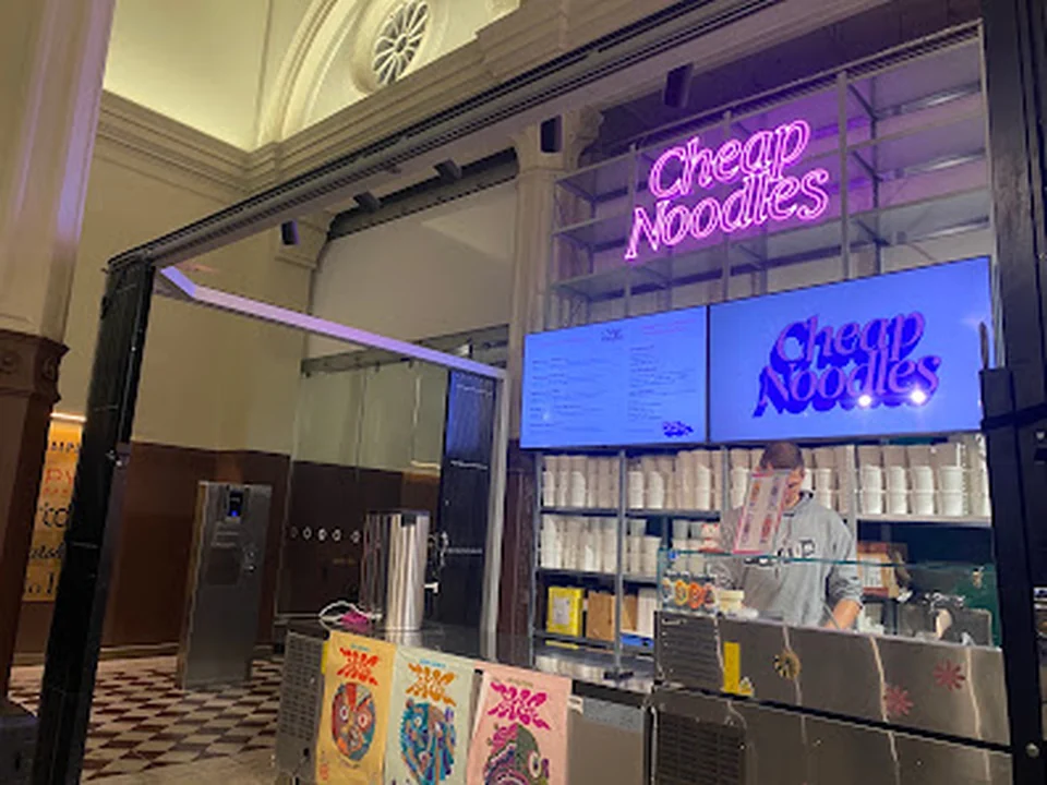 Foto de Cheap Noodles
