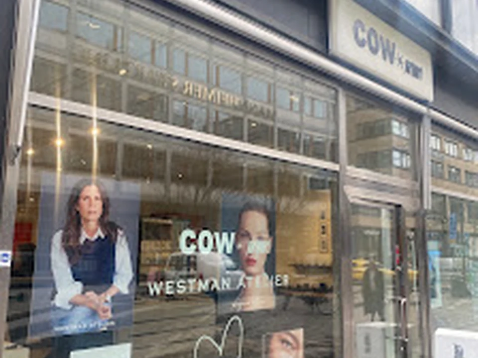 COW Parfymeri
