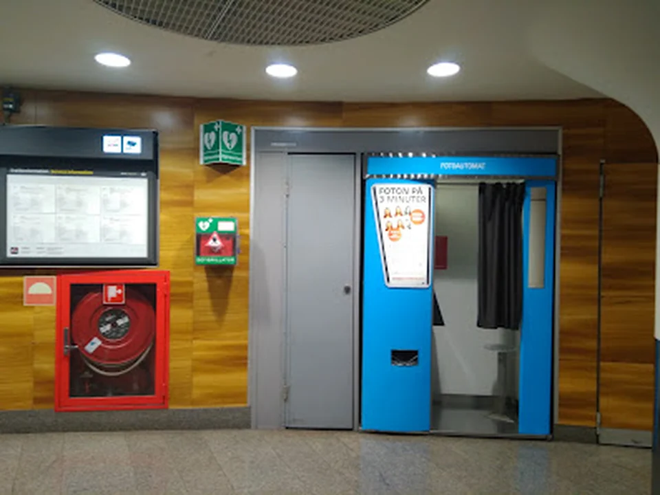 Foto de Fotoautomat T-centralen Tunnelbanestation