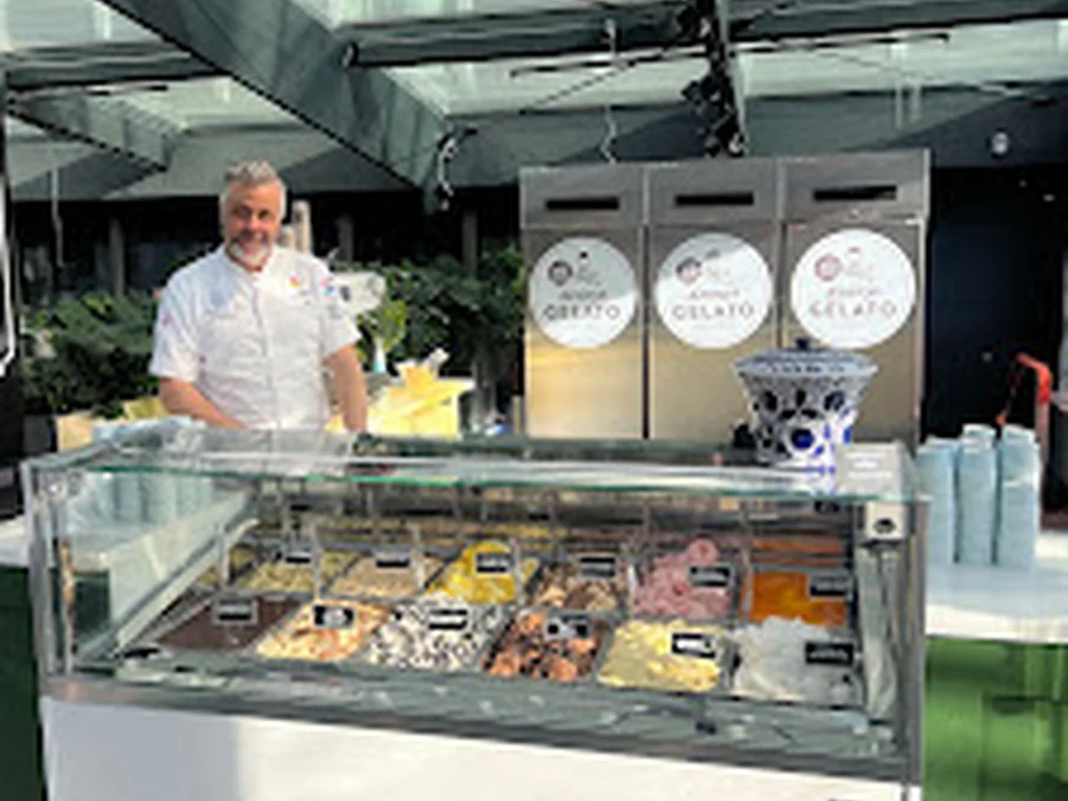 Kennys Gelato Sergelterrassen