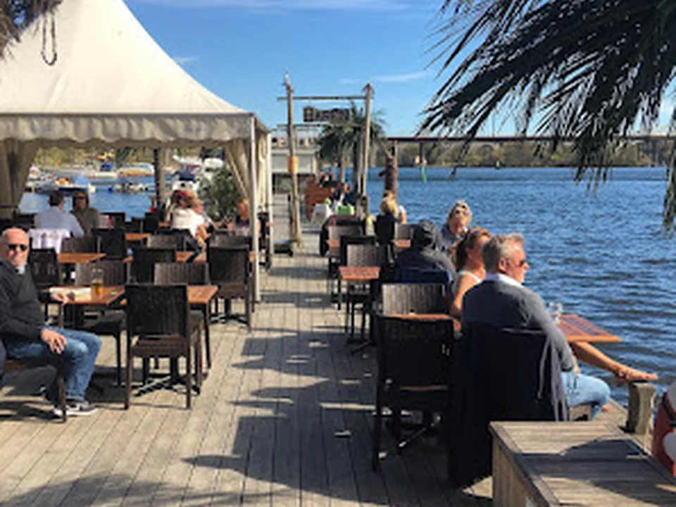 Loopen - Restaurang & Bar