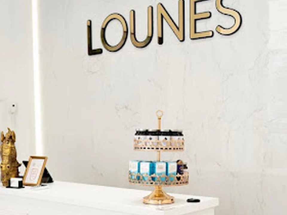 Foto de Lounes skönhetssalong - Fillers, botox, injektioner & medicinskt hudvård