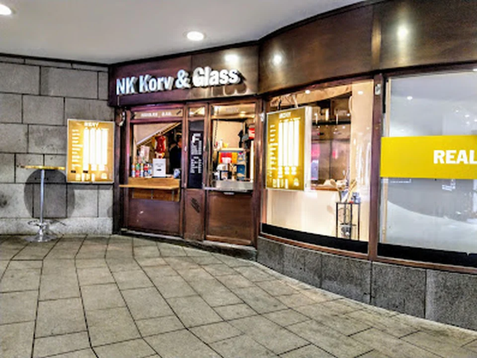 NK Korv & Glass