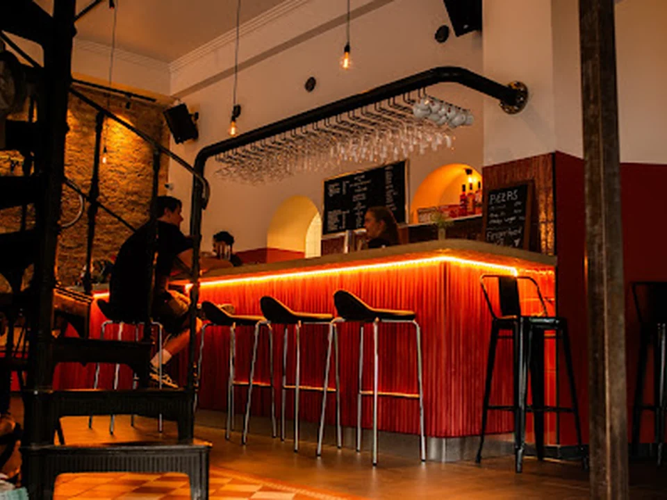 Repan Bar