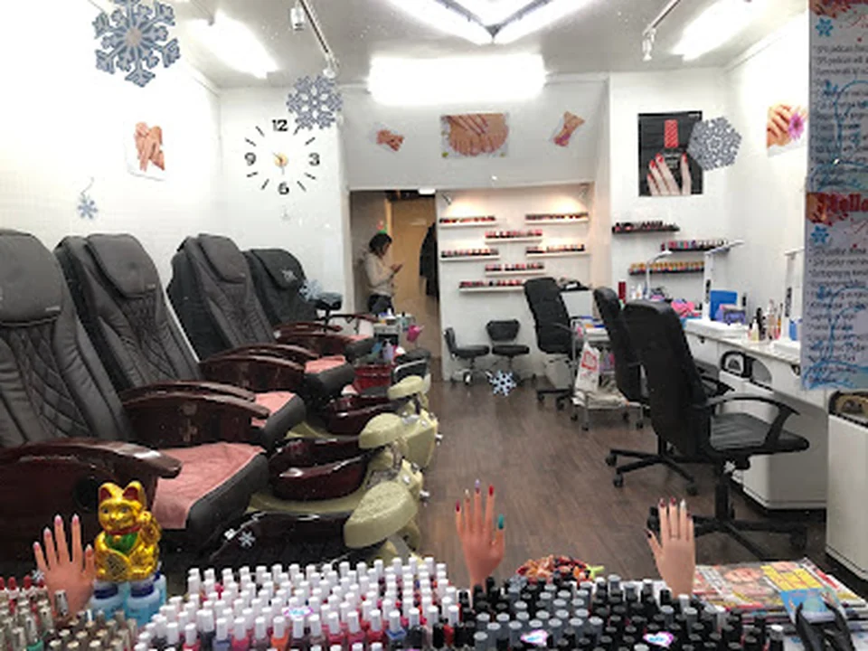 Stellas nails