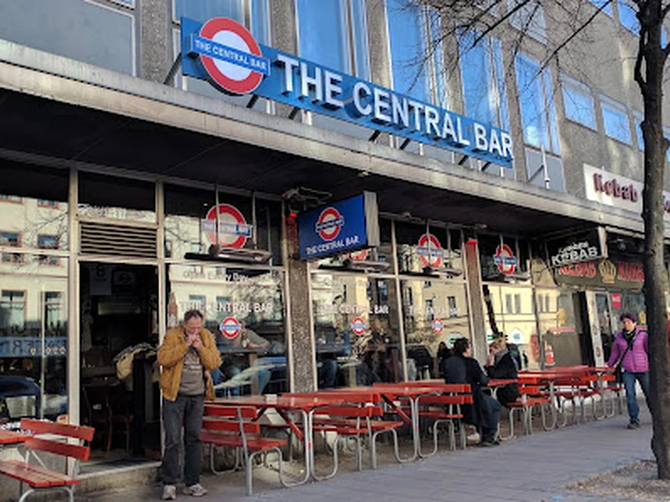 The Central Bar