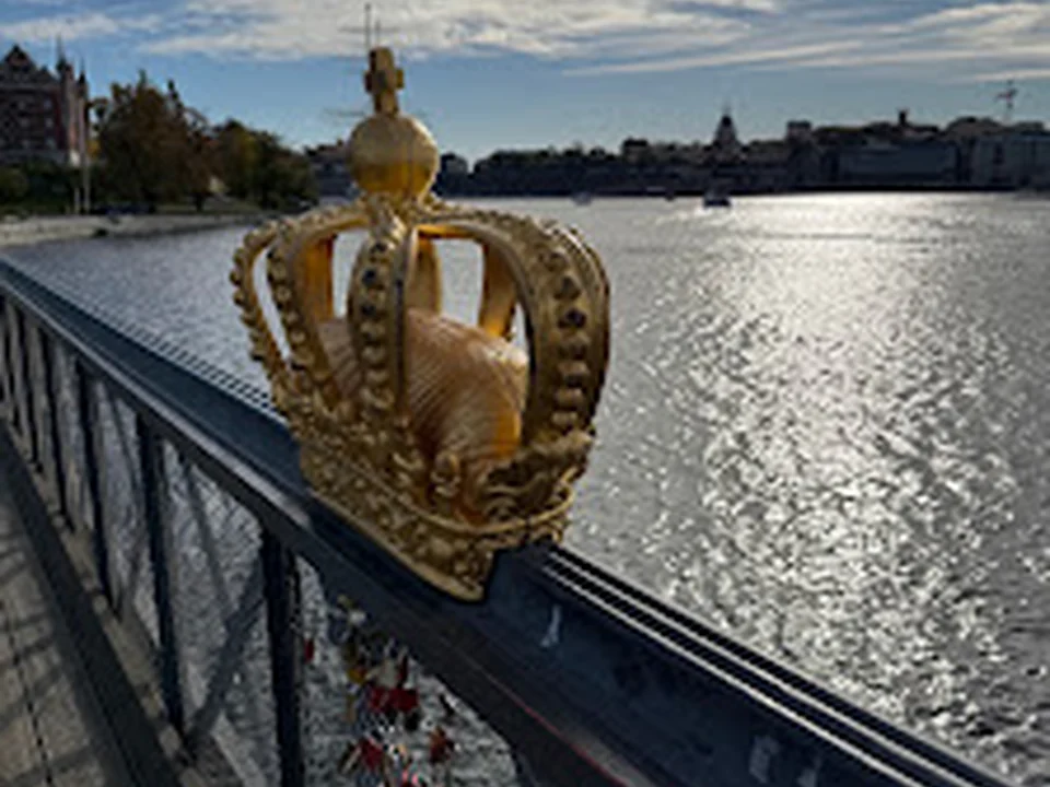 Viewpoint with the Royal Crown