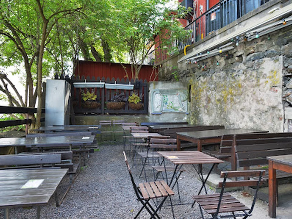 Hermans, Stockholm