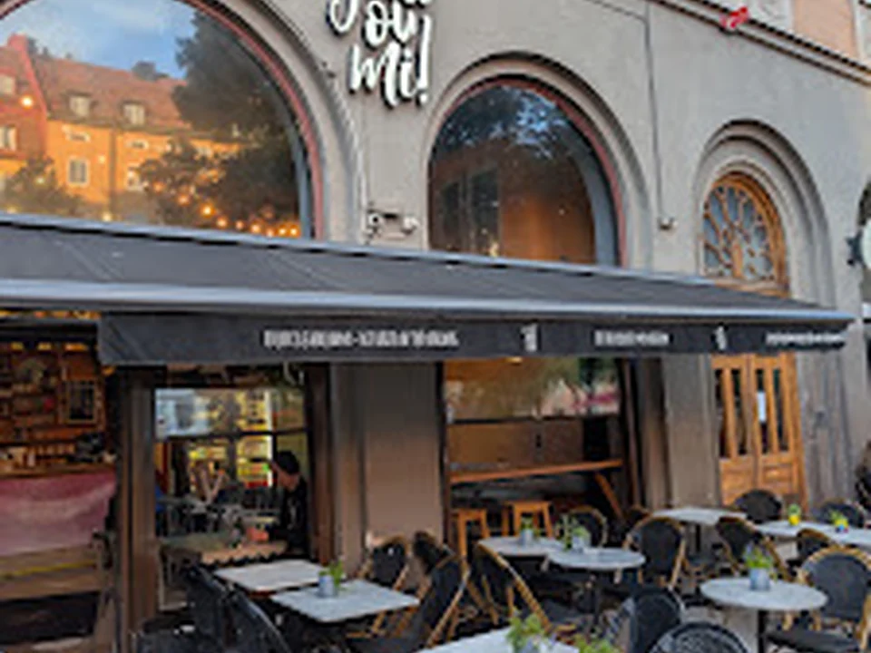 Falloumi, Stockholm