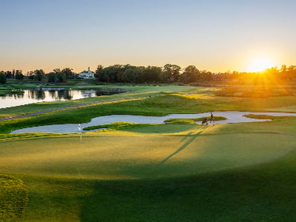 Bro Hof Golf AB, Stockholm