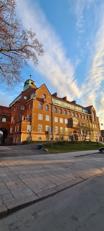 P A Fogelströms High School